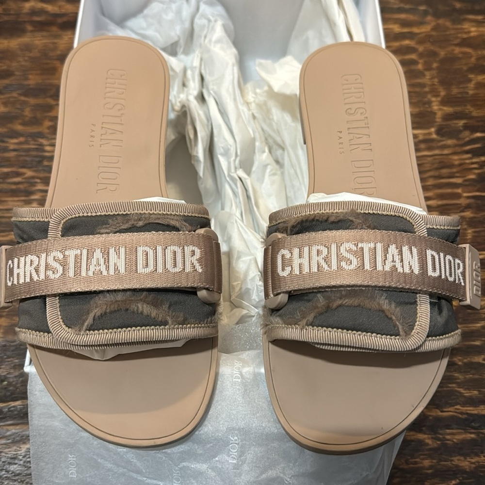 Dior Revolution Slides Size 37
